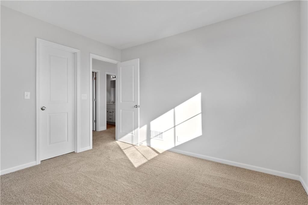 25256 W 149th Terrace — photo 17
