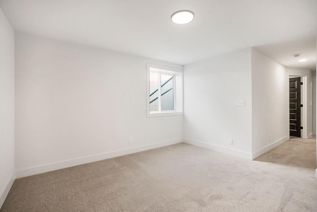 16751 S Fellows Street — photo 32