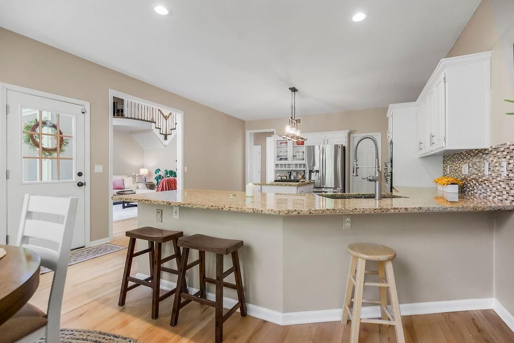 10456 W 131 Street — photo 9