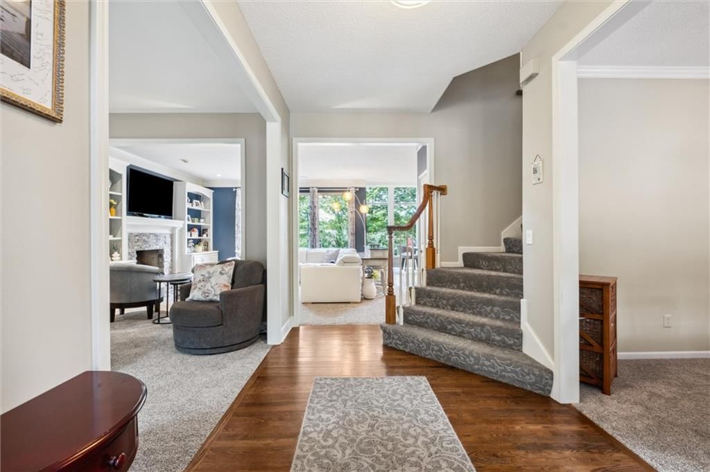 Photo 5 of 48 - 14910 Rhodes Circle