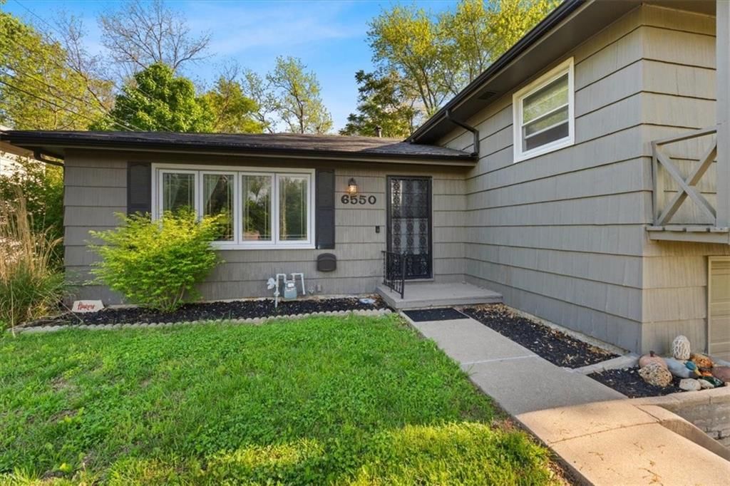 6550 Webster Avenue — photo 2