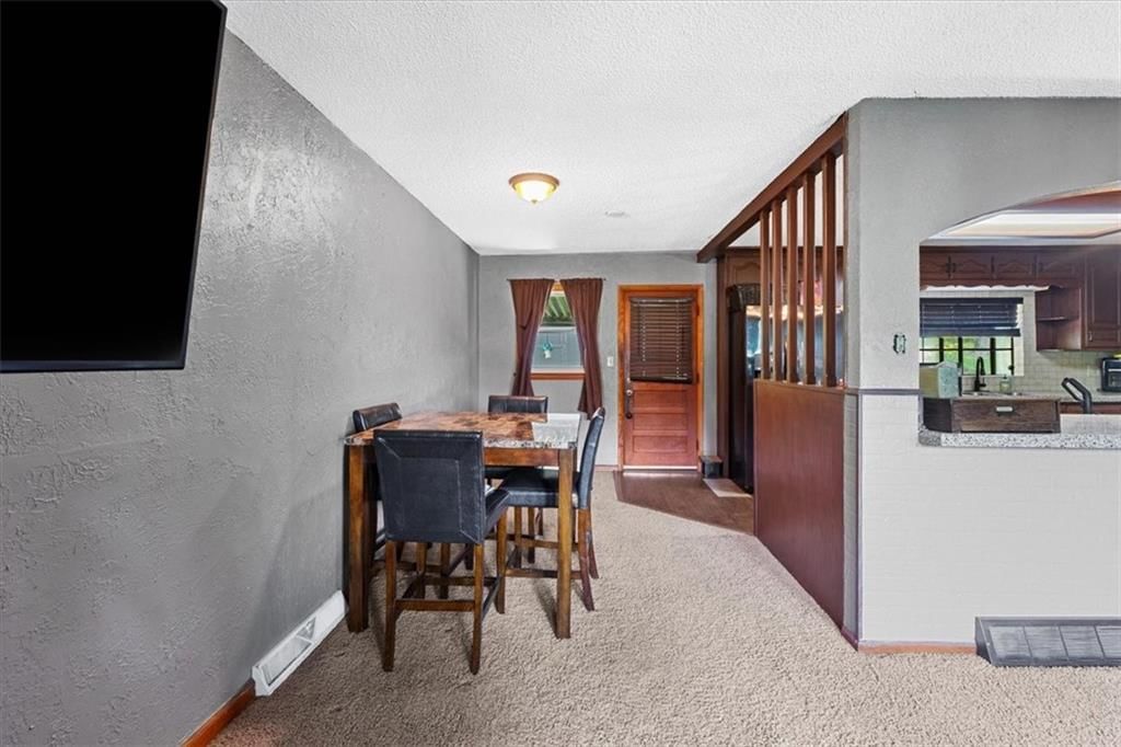 6550 Webster Avenue — photo 5