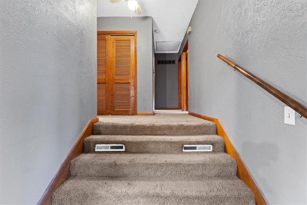 6550 Webster Avenue — photo 11