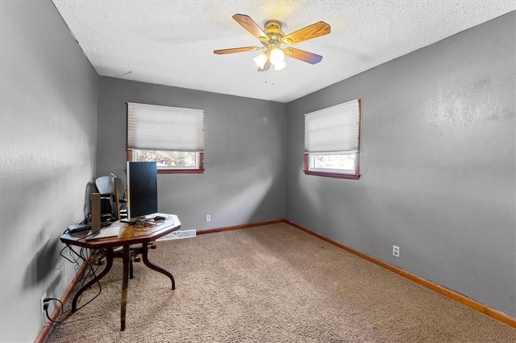 6550 Webster Avenue — photo 18