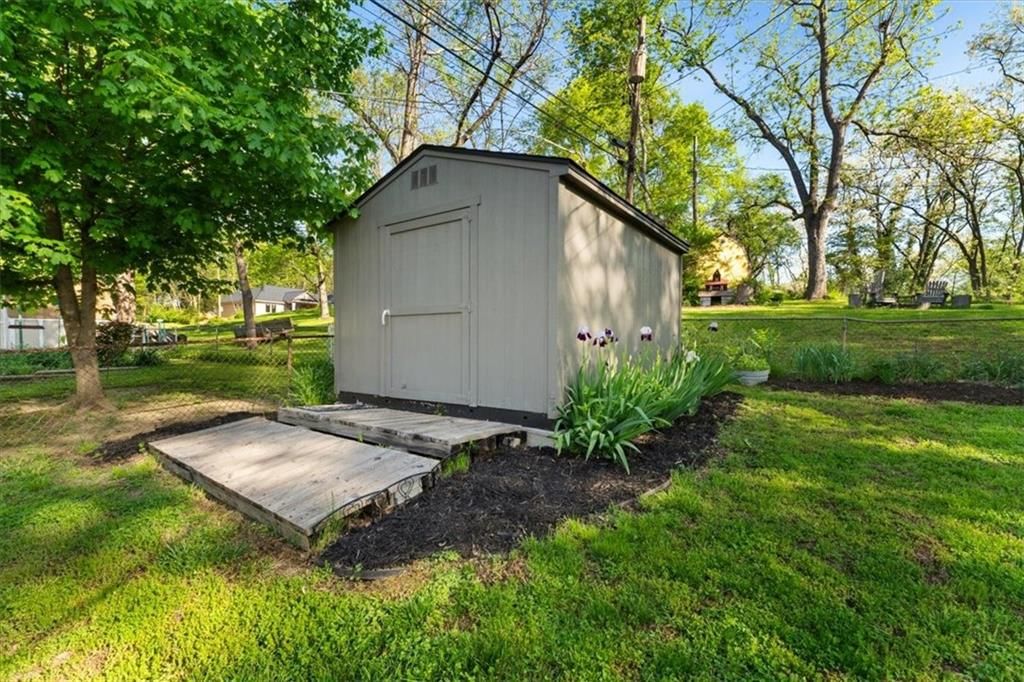 6550 Webster Avenue — photo 26