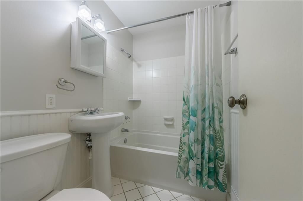 5707 W 101st Terrace — photo 8