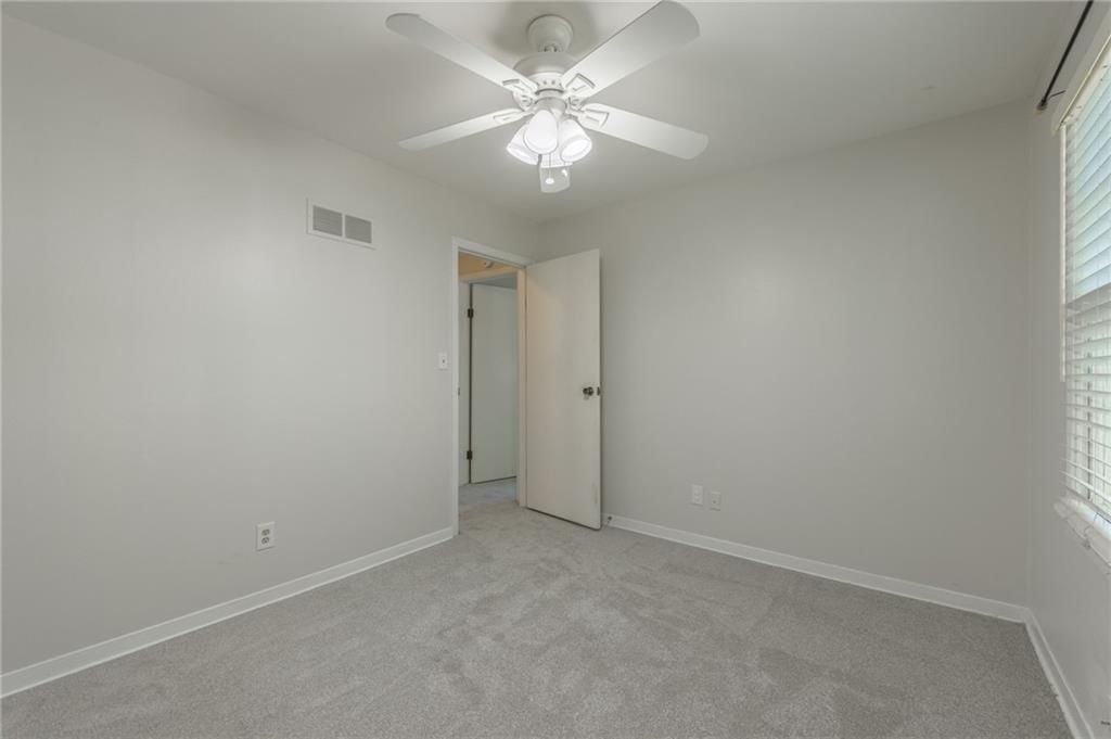 5707 W 101st Terrace — photo 14