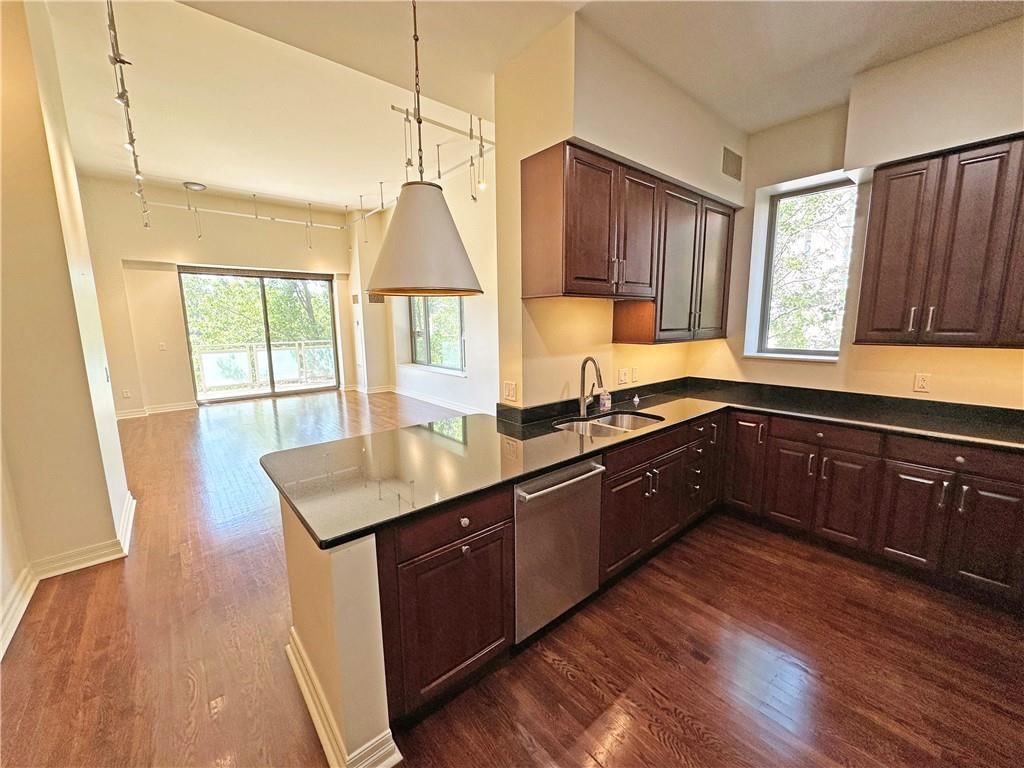 4950 Central Street — photo 7