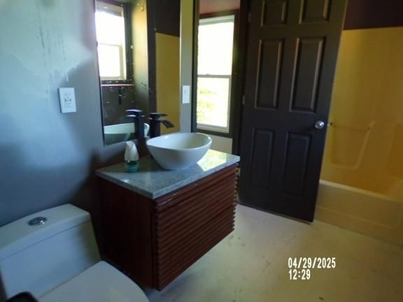 Photo 8 of 20 - 3006 Jarboe Street