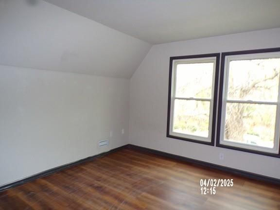 Photo 14 of 20 - 3006 Jarboe Street