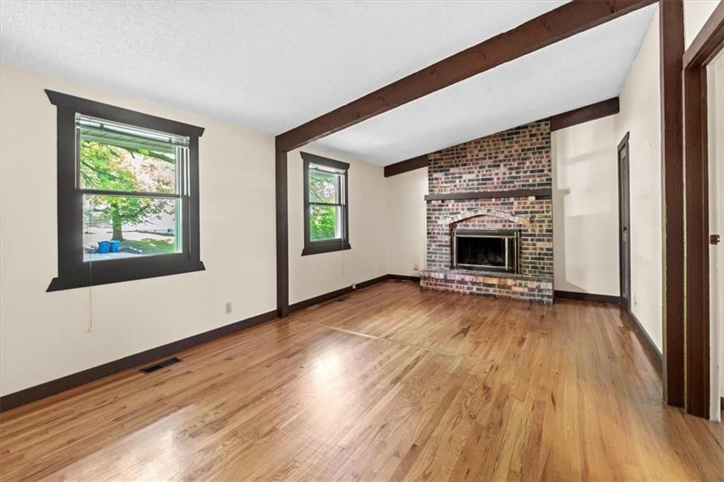 400 N Cochise Drive — photo 4