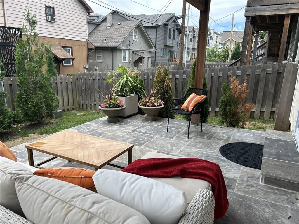 717 W 44th Terrace — photo 46