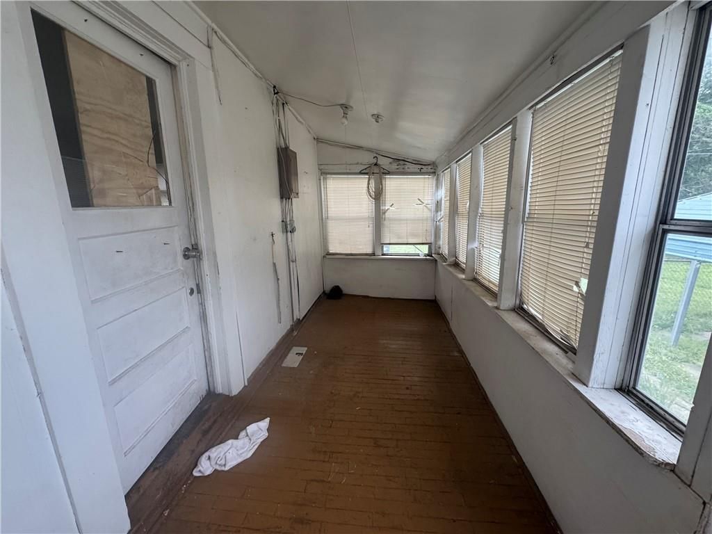 Photo 6 of 16 - 231 Osage Street