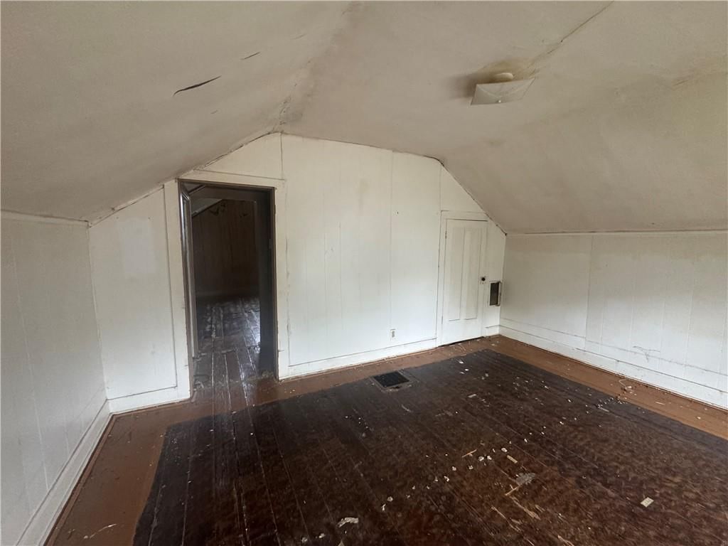 Photo 16 of 16 - 231 Osage Street