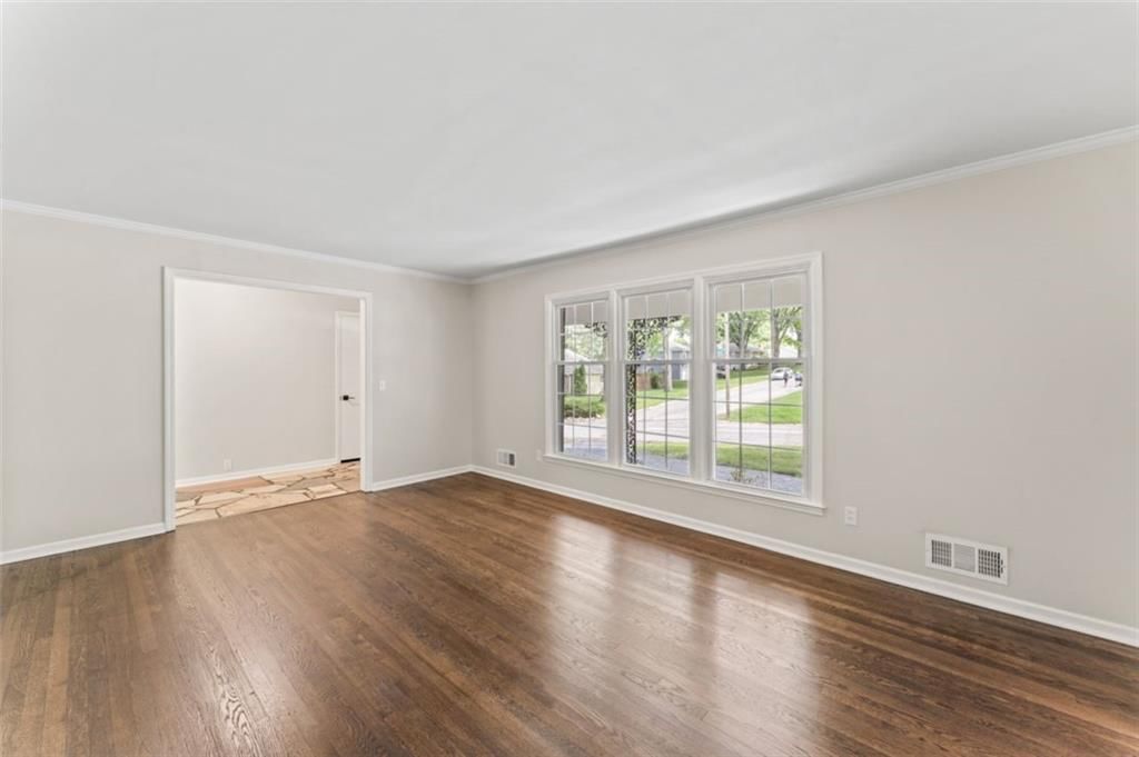 9612 Summit Street — photo 7