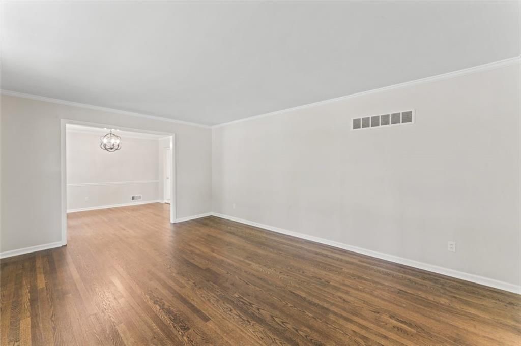 9612 Summit Street — photo 9