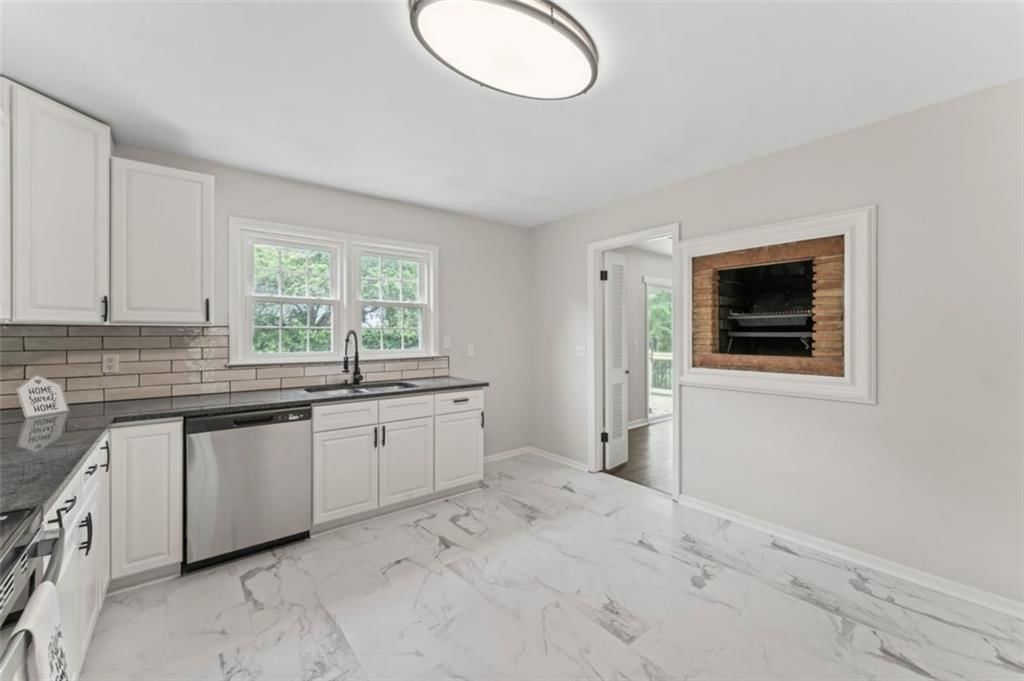 9612 Summit Street — photo 14