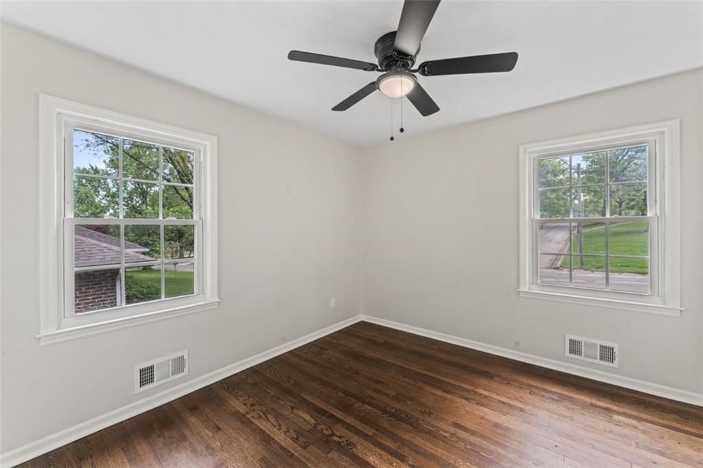 9612 Summit Street — photo 26