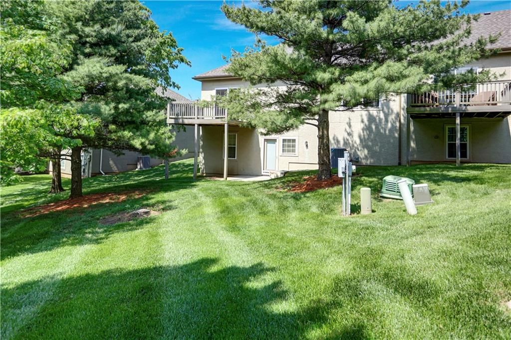 15705 W 62nd Street — photo 33