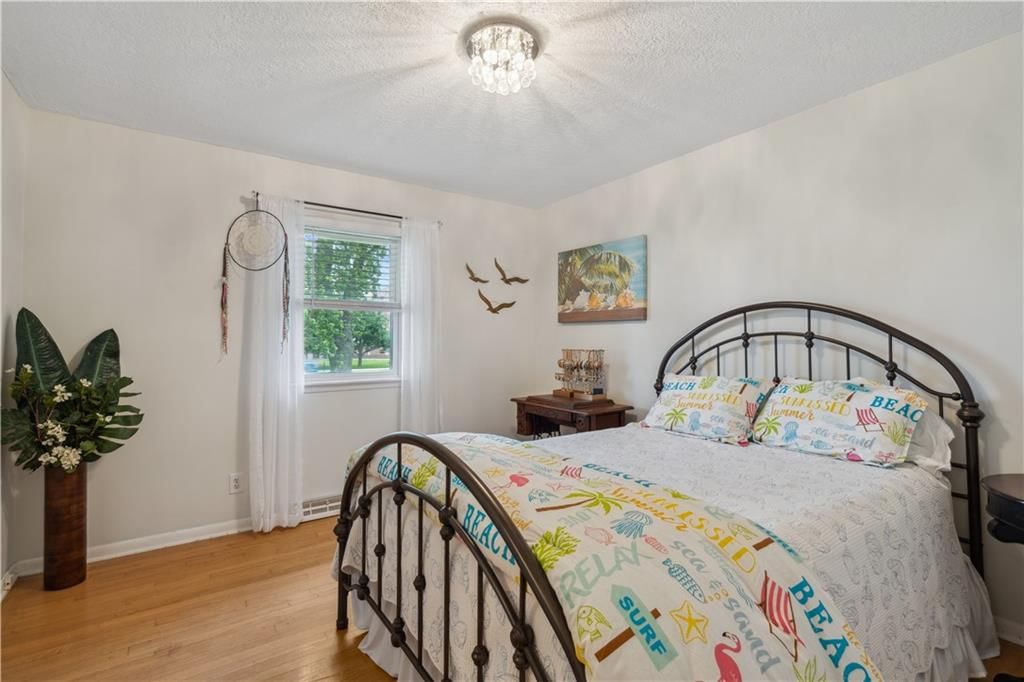 Photo 13 of 23 - 2113 N 155th Street