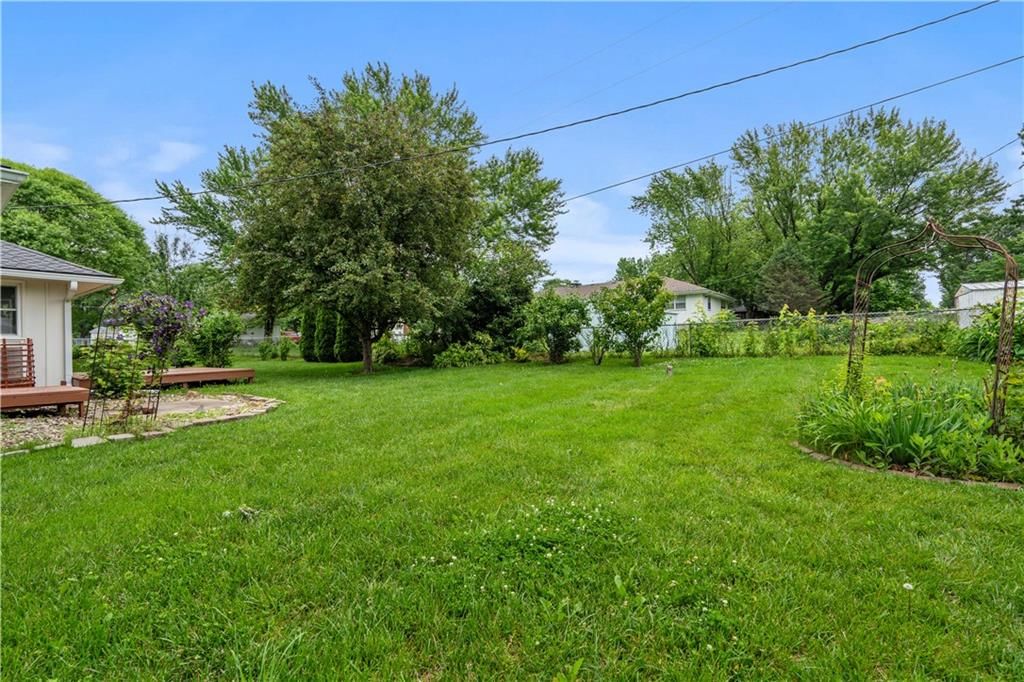 Photo 23 of 23 - 2113 N 155th Street