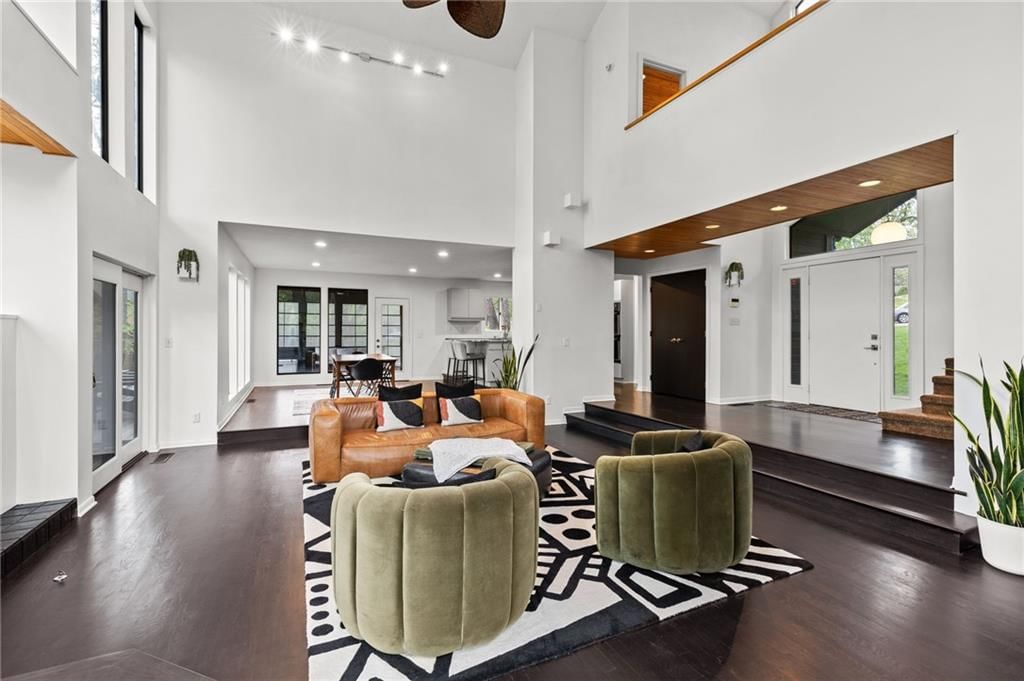 1501 NW Timberline Court — photo 6