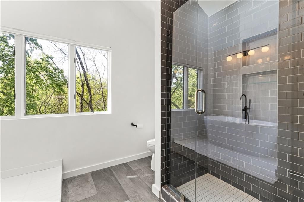1501 NW Timberline Court — photo 35