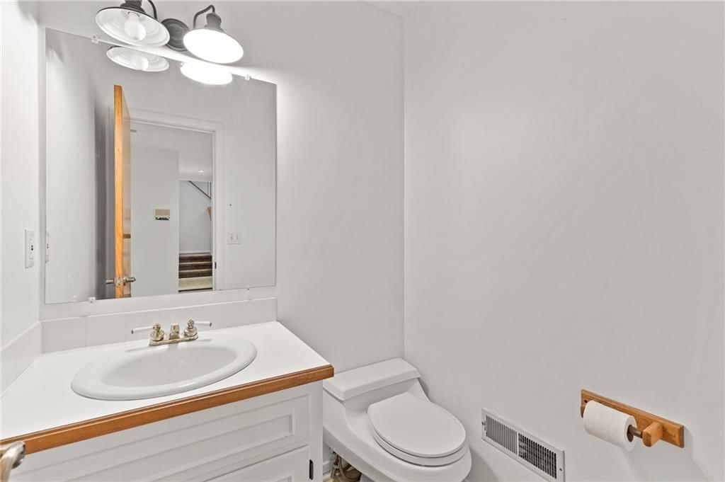 1501 NW Timberline Court — photo 41