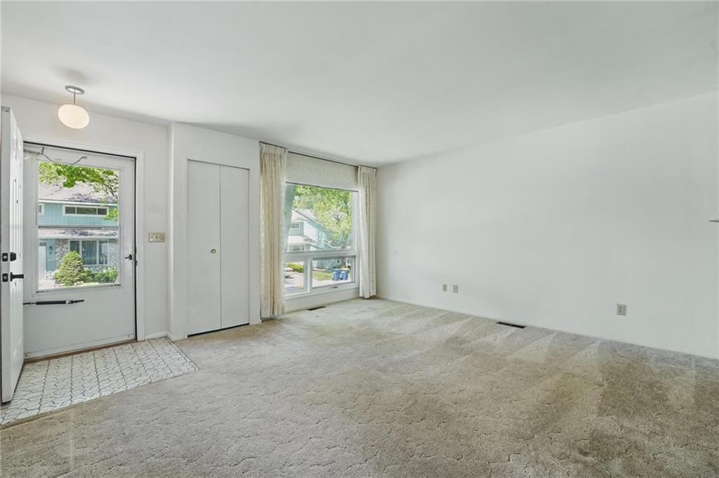 6541 W 49th Street — photo 5