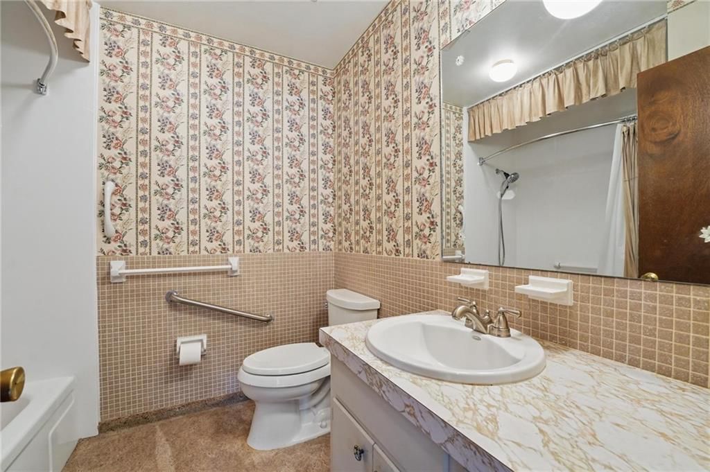 6541 W 49th Street — photo 20