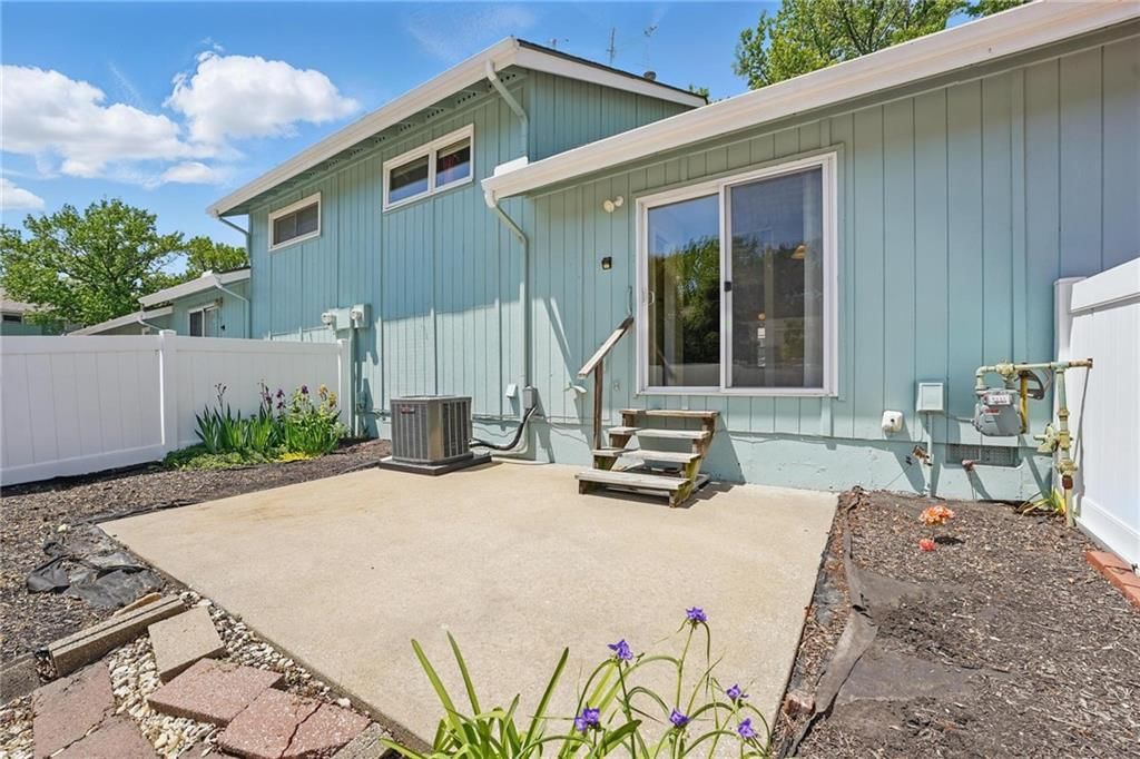 6541 W 49th Street — photo 27