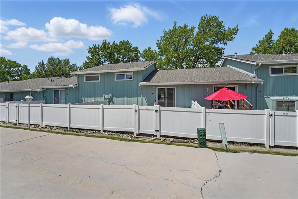 6541 W 49th Street — photo 31