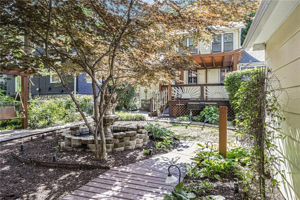 5729 Holmes Street — photo 16