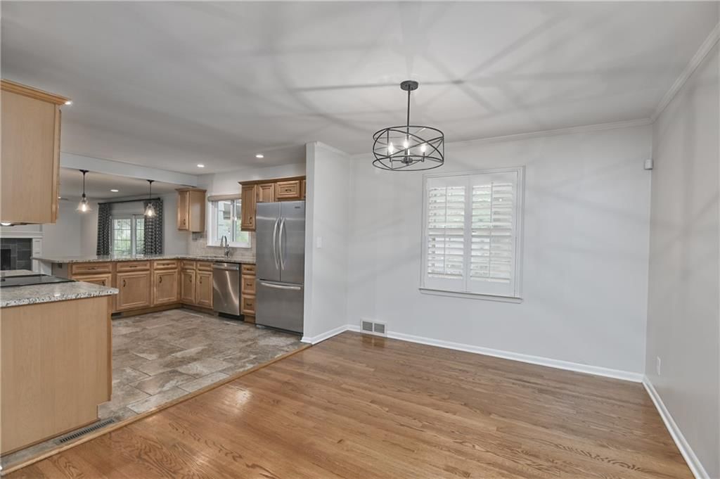 6411 Outlook Drive — photo 10