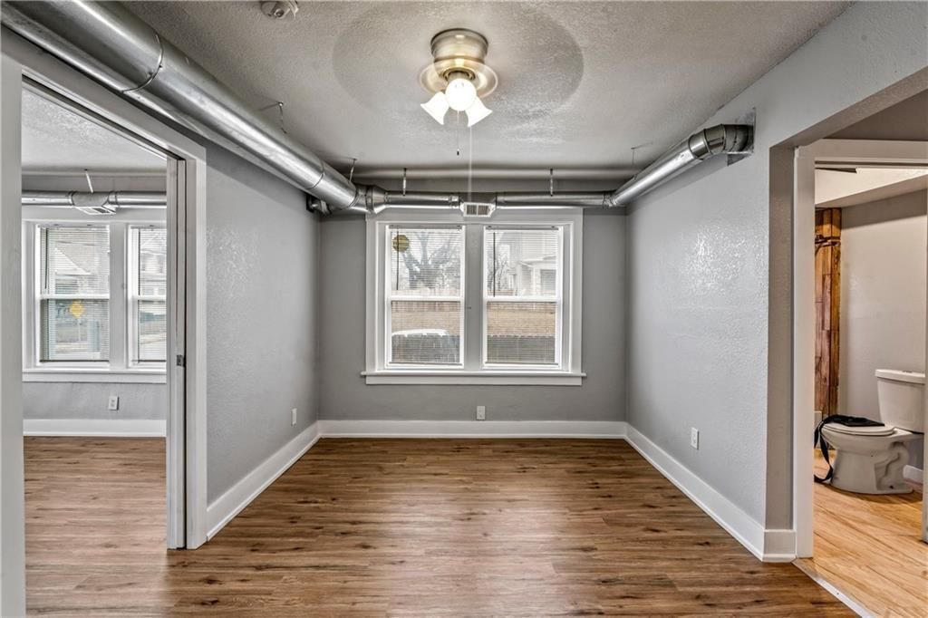 3000 E Linwood Boulevard — photo 13