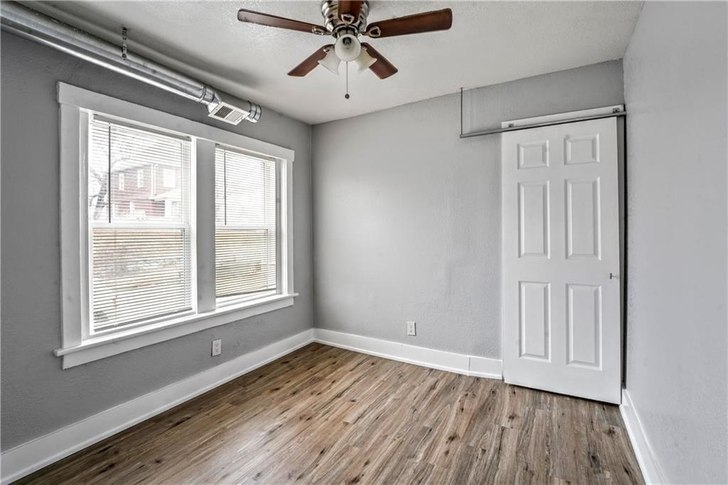 3000 E Linwood Boulevard — photo 17