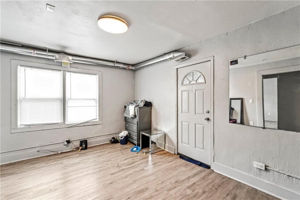 3000 E Linwood Boulevard — photo 36