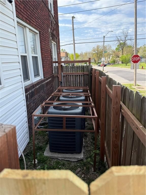 3000 E Linwood Boulevard — photo 55