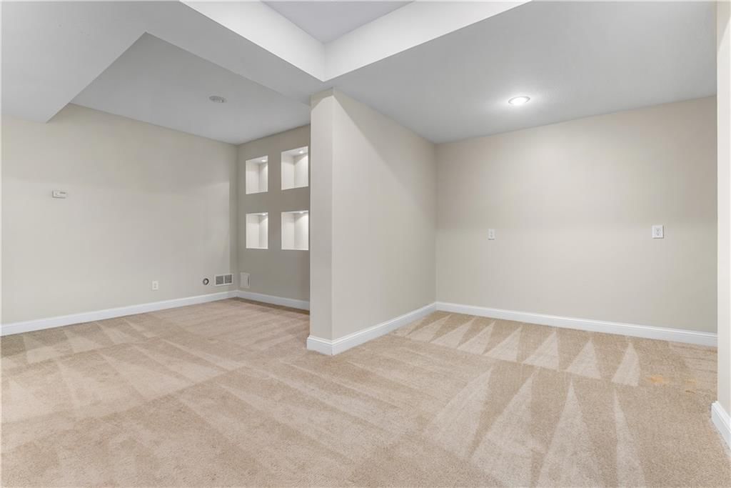 1813 SW Longview Terrace — photo 33