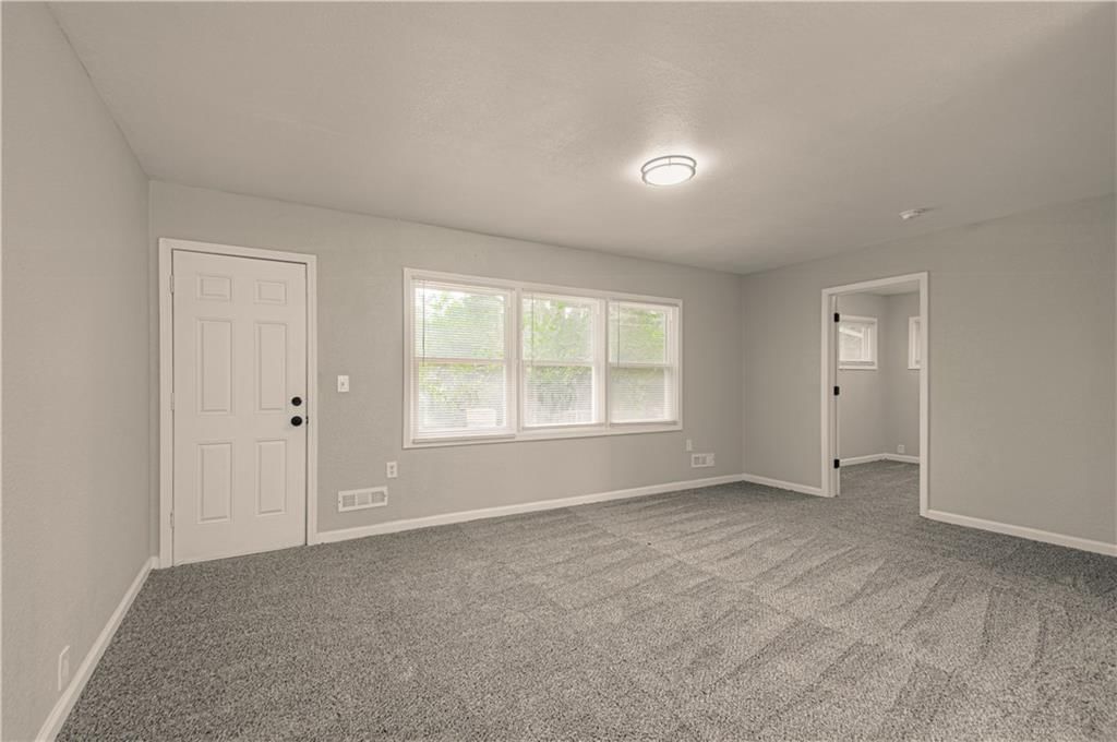 10708 Sycamore Terrace — photo 11