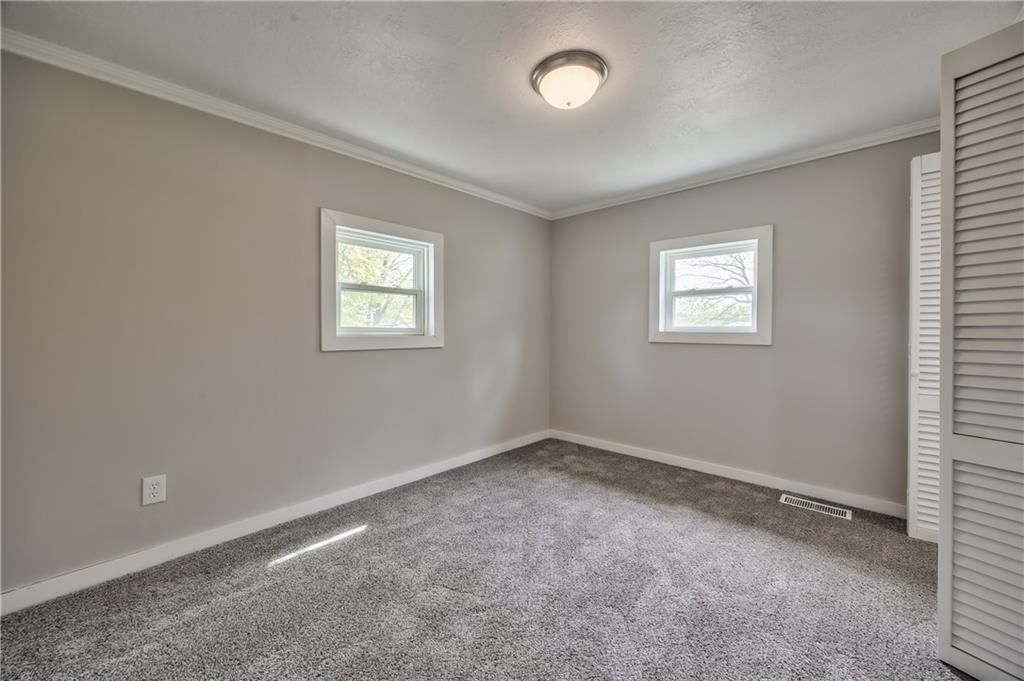 504 12th Street — photo 3