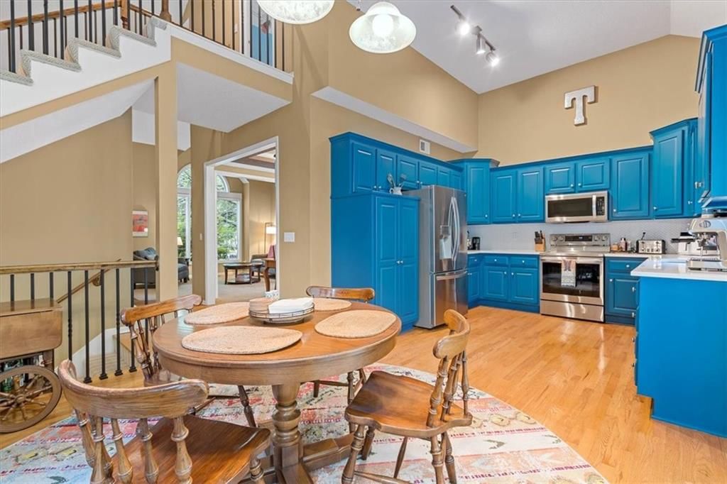 7020 Round Prairie Street — photo 11