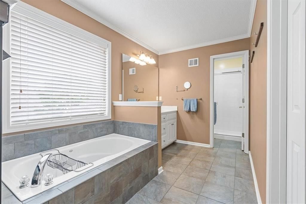 7020 Round Prairie Street — photo 18