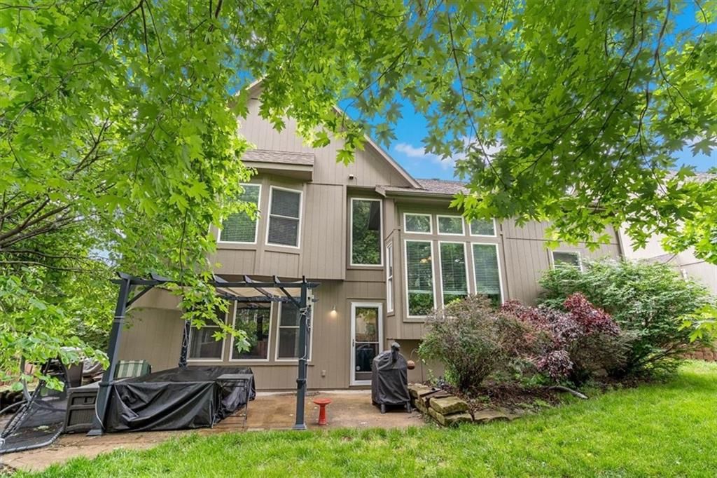 7020 Round Prairie Street — photo 37
