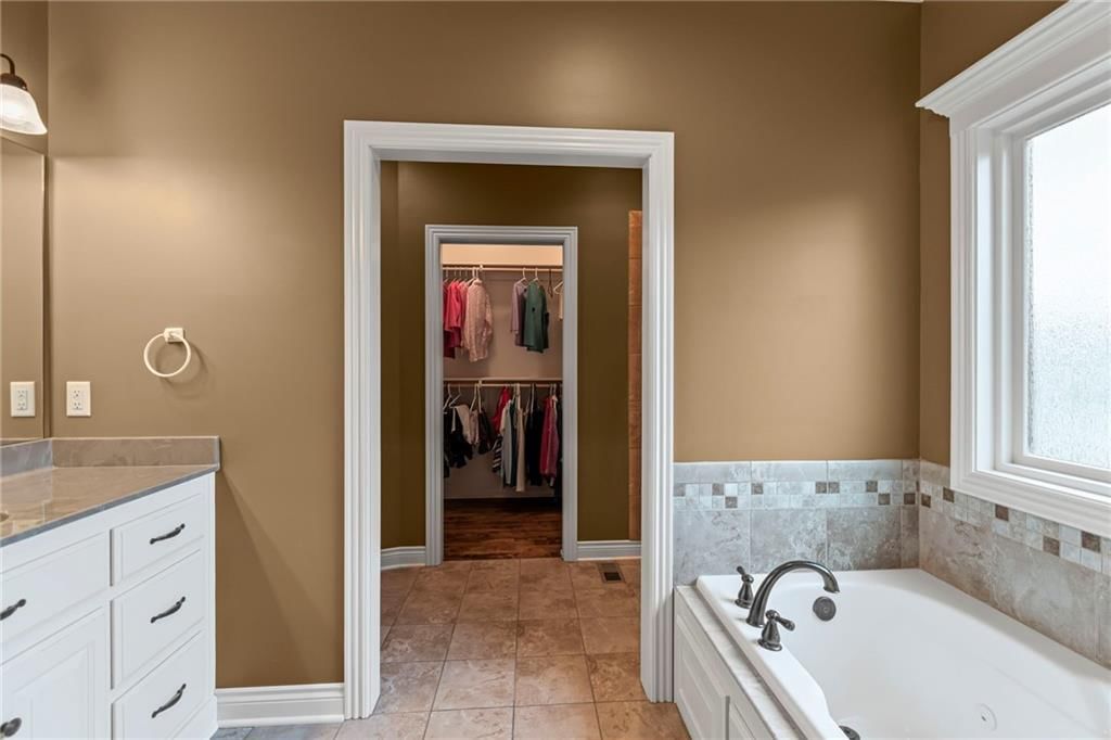 11217 Taylor Drive — photo 20