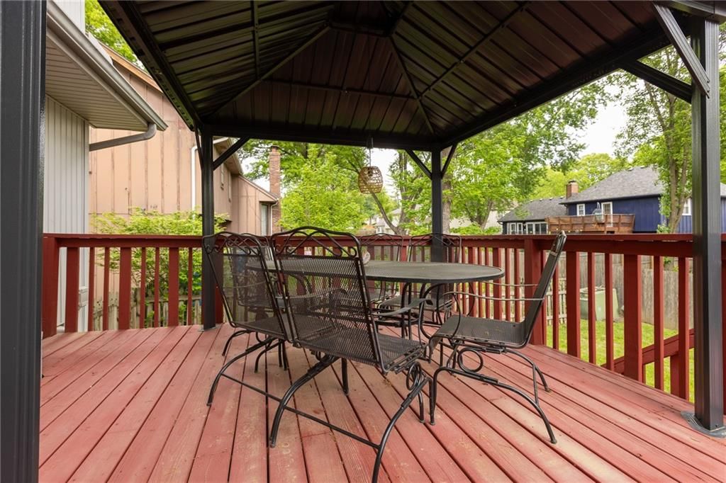 5805 NE Buttonwood Tree Lane — photo 35