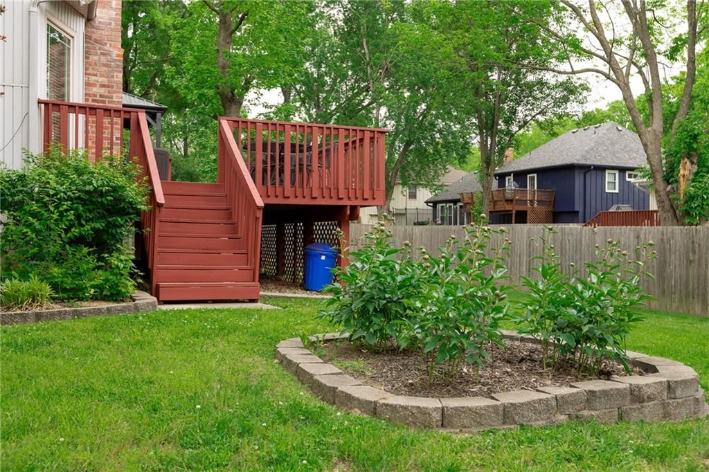 5805 NE Buttonwood Tree Lane — photo 39
