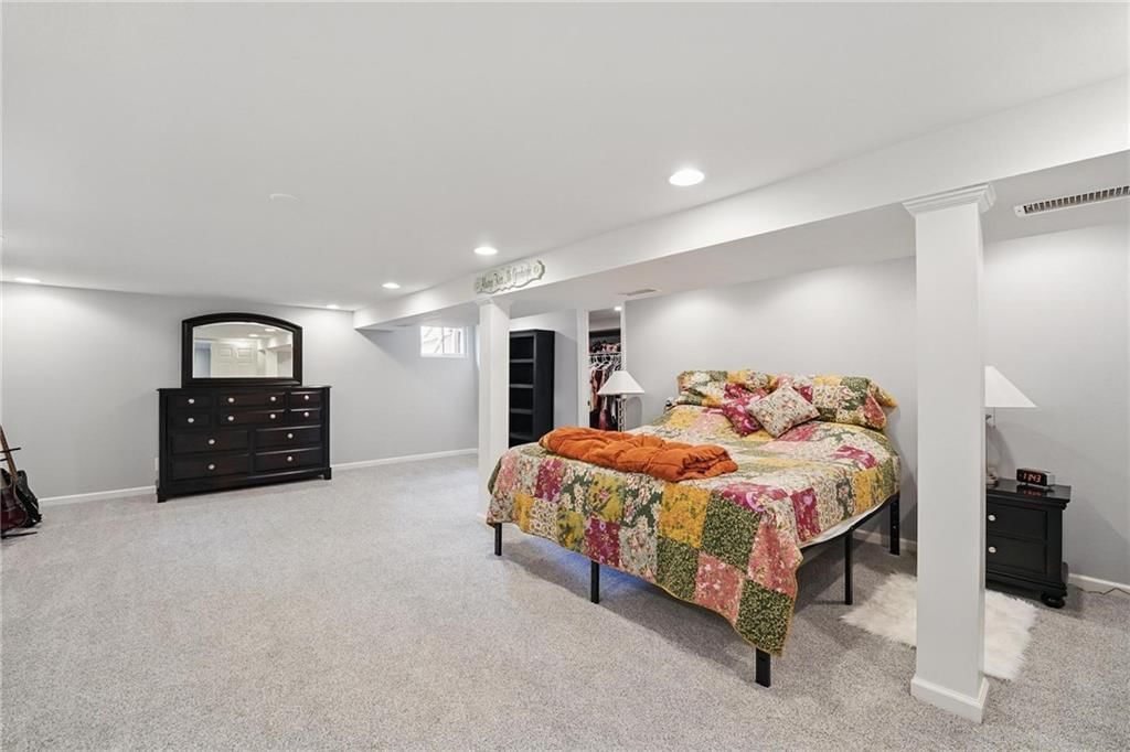 7917 W 74 Street — photo 32