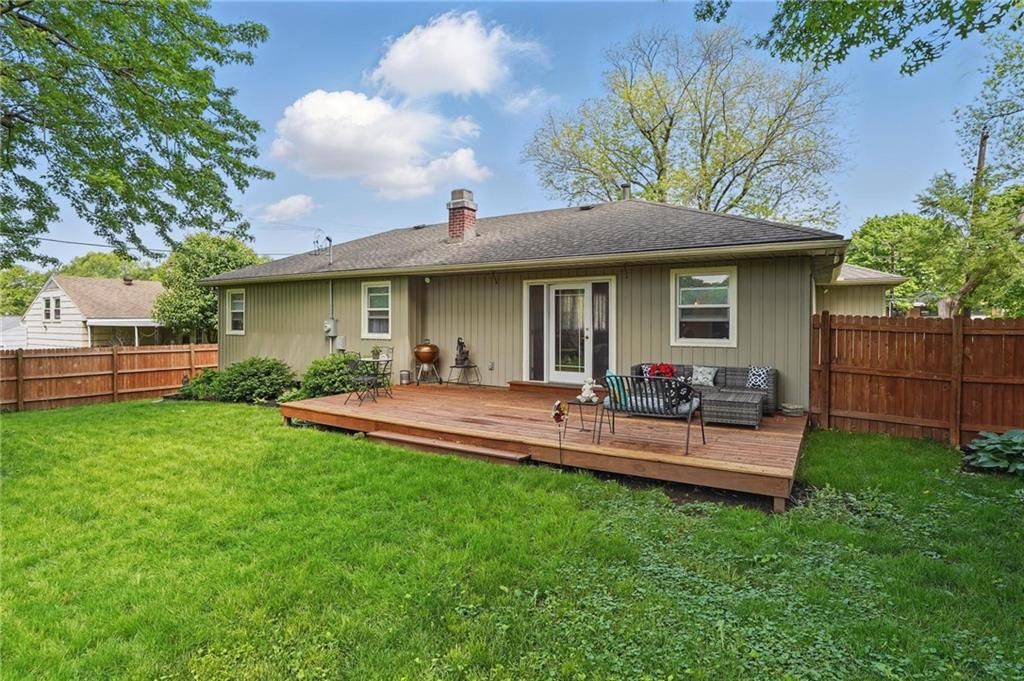 7917 W 74 Street — photo 54