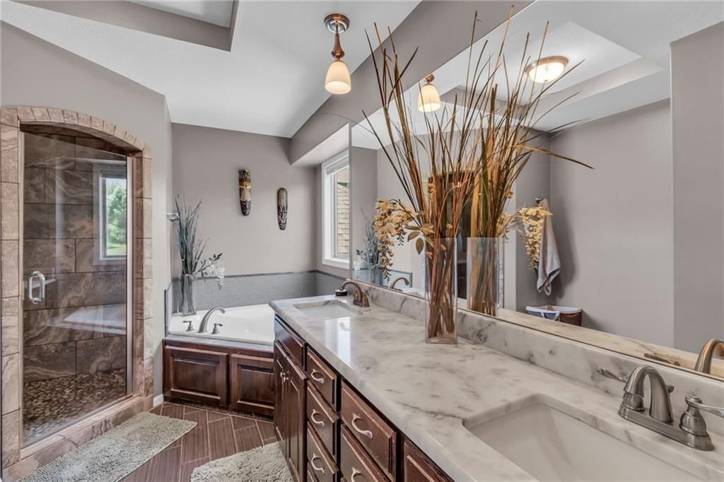 8519 N CONRAN Court — photo 17